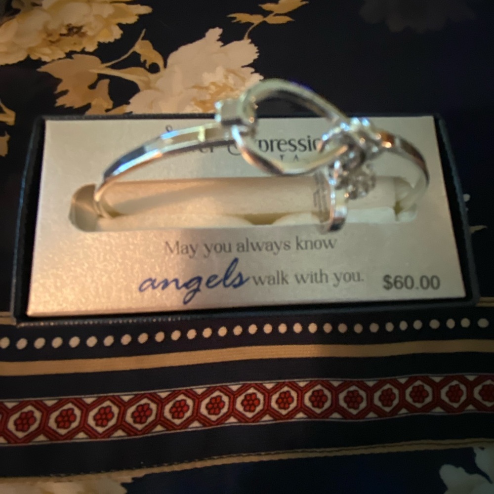 Silver Bracelet Heart that says guardian angel - Picture 3 of 4